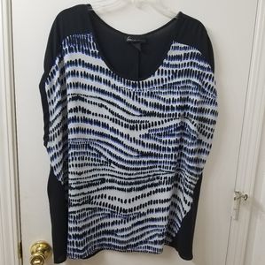 Beautiful Blue & Black LB Dressy Top 18/20